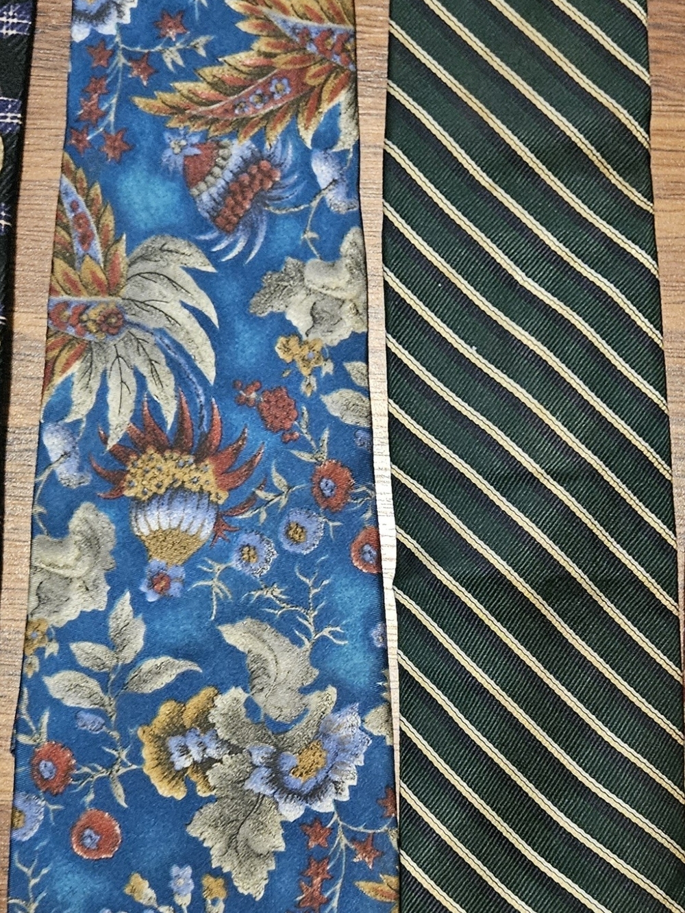 ROBERT TALBOTT, CHAPS ETC... lot Of 13 Mens Kneck Ties T19 - Picture 4 of 15